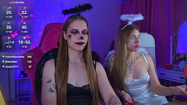 Snapshot of CuteMousee chatting on 10/26/25, 02:12 CuteMousee online show from 10/26/25, 02:12