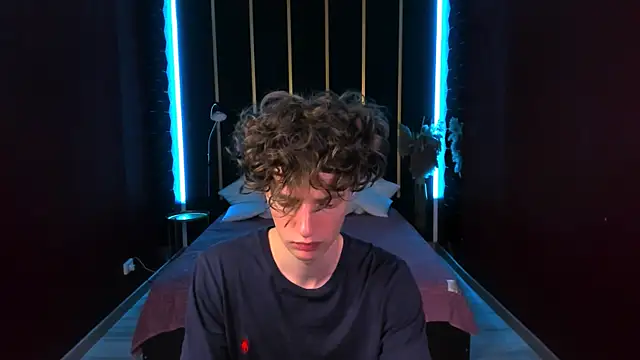 LukeSweet online show from 07/20/26, 12:40