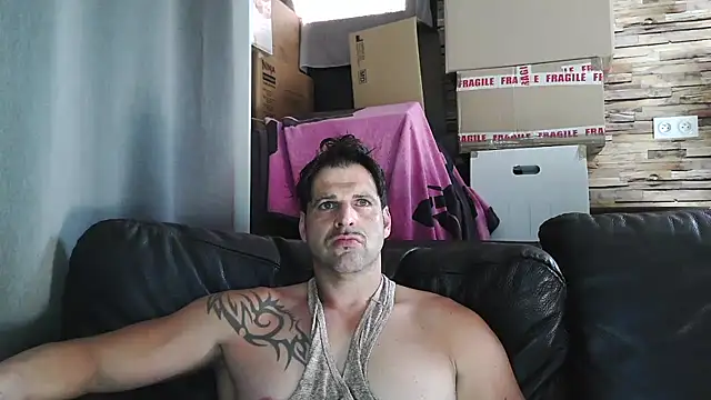 XxBigboybandxX online show from 05/28/26, 04:04