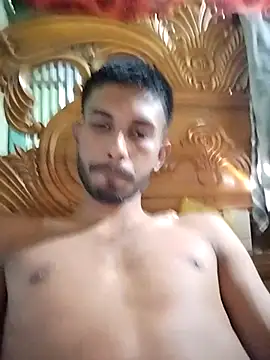 Snapshot of Rabbi798900 chatting on 12/19/25, 05:36 Rabbi798900 online show from 12/19/25, 05:36