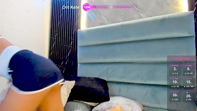 Snapshot of MelodiLovee_ chatting on 11/21/25, 05:33 MelodiLovee online show from 11/21/25, 05:33