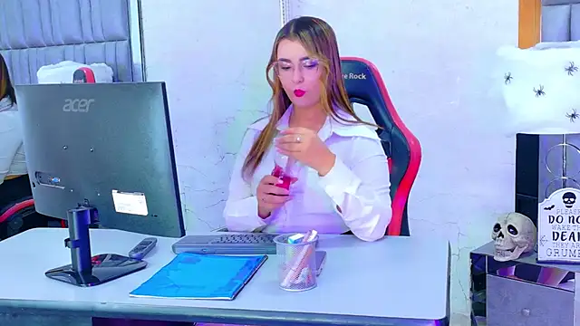 ZoehRoux online show from 10/10/25, 04:00