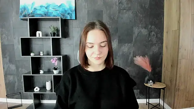 OliviaMontgomery online show from 12/02/24, 09:35