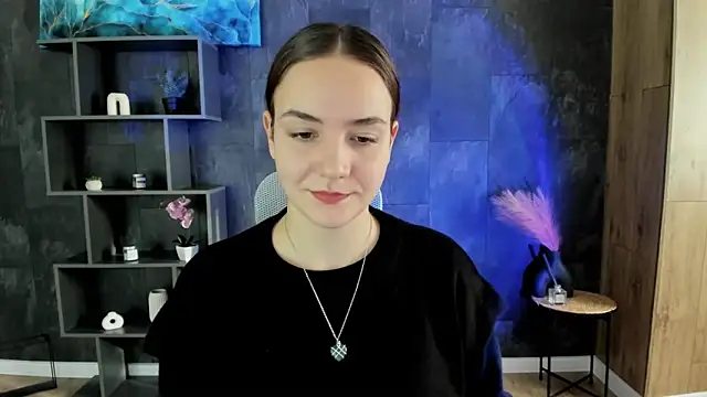 OliviaMontgomery online show from 12/24/24, 12:00