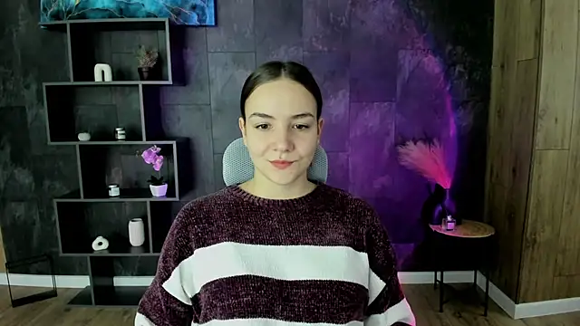 OliviaMontgomery online show from 12/26/24, 10:16