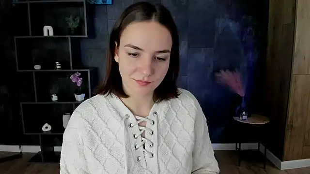 OliviaMontgomery online show from 12/30/24, 10:43