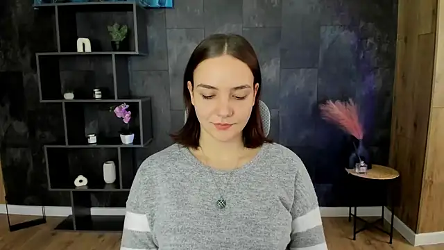 OliviaMontgomery online show from 01/07/25, 12:31