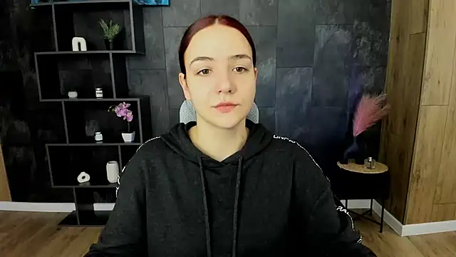 OliviaMontgomery online show from 02/01/25, 12:16