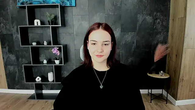 OliviaMontgomery online show from 02/13/25, 01:48
