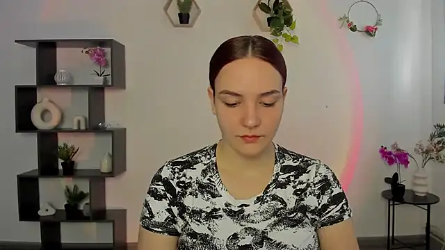 OliviaMontgomery online show from 03/09/25, 01:37