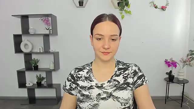OliviaMontgomery online show from 03/21/25, 12:17