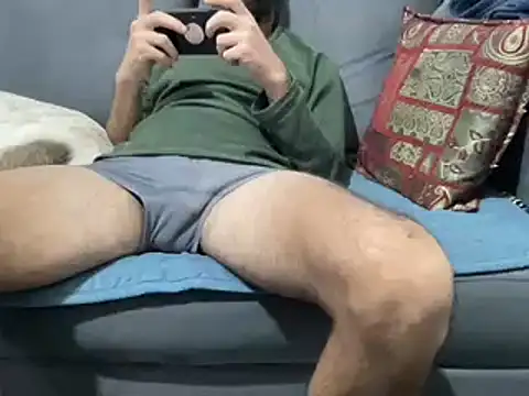 4small4inchlol online show from 12/12/24, 06:10