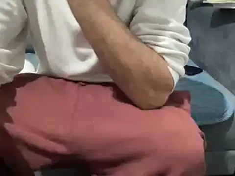 4small4inchlol online show from 12/31/24, 06:02