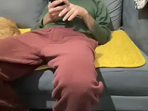 4small4inchlol online show from 02/02/25, 05:48