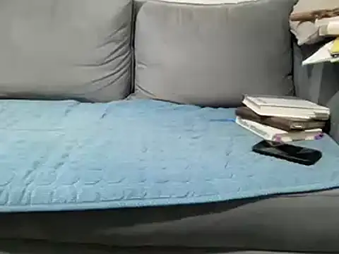 4small4inchlol online show from 03/08/25, 09:08