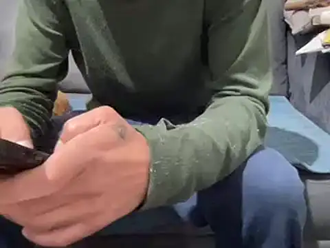 4small4inchlol online show from 03/10/25, 05:29