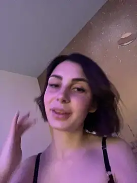 SandraCarter online show from 03/07/25, 08:02