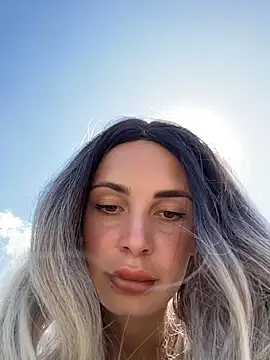 SandraCarter online show from 06/09/26, 07:20