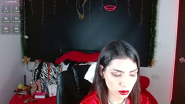 Carolaine69  online show from 12/14/24, 01:59