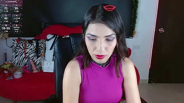 Carolaine69  online show from 12/18/24, 02:28