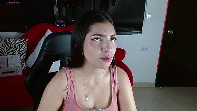 Carolaine69  online show from 06/01/26, 01:24