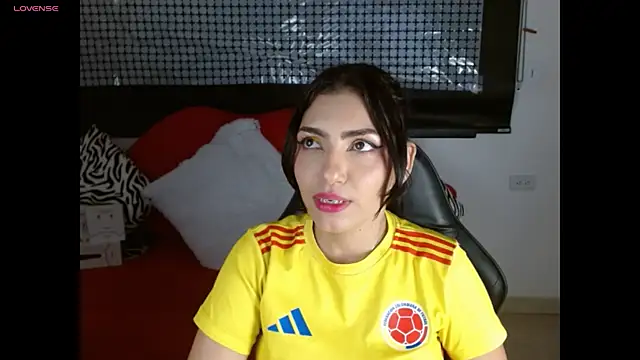 Carolaine69  online show from 07/03/26, 01:39