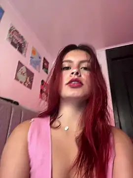 Isa smeraldy online show from 07/02/26, 08:04