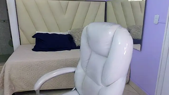 Sexy paradise18  online show from 12/31/24, 07:31