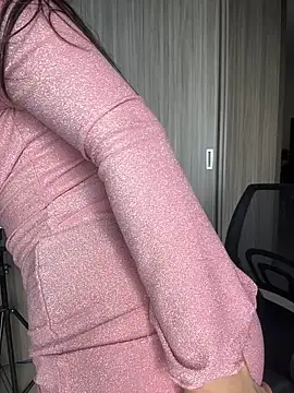 Libia James online show from 12/15/24, 04:26