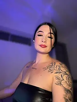 Libia James online show from 07/05/26, 01:01