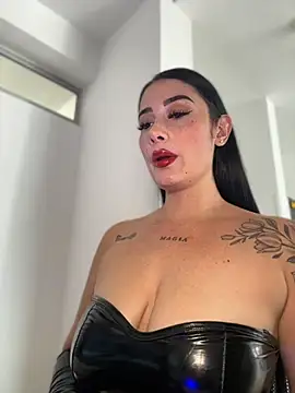 Libia James online show from 07/15/26, 08:03