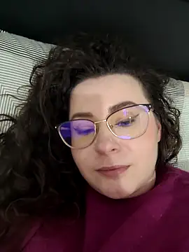 Snapshot of JESSYKA chatting on 11/09/25, 06:17 JESSYKA online show from 11/09/25, 06:17