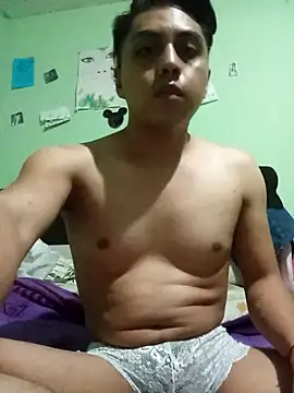 Snapshot of AngLMex chatting on 09/30/25, 05:45 AngLMex online show from 09/30/25, 05:45