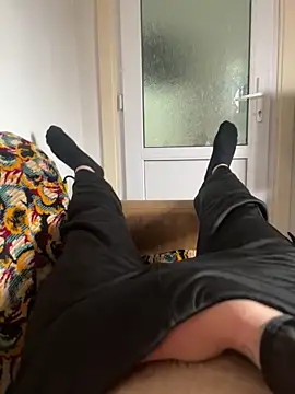 nik99xxx online show from 05/17/26, 06:33