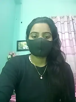 Snapshot of Amisha-2 chatting on 01/01/25, 11:27 Amisha-2 online show from 01/01/25, 11:27