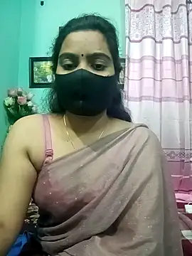 Snapshot of Amisha-2 chatting on 01/02/25, 01:40 Amisha-2 online show from 01/02/25, 01:40