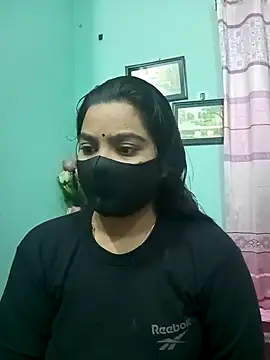 Snapshot of Amisha-2 chatting on 01/06/25, 11:07 Amisha-2 online show from 01/06/25, 11:07