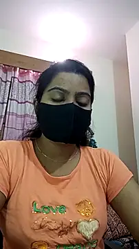 Snapshot of Amisha-2 chatting on 05/10/26, 02:55 Amisha-2 online show from 05/10/26, 02:55