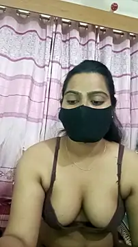 Snapshot of Amisha-2 chatting on 05/11/26, 08:39 Amisha-2 online show from 05/11/26, 08:39