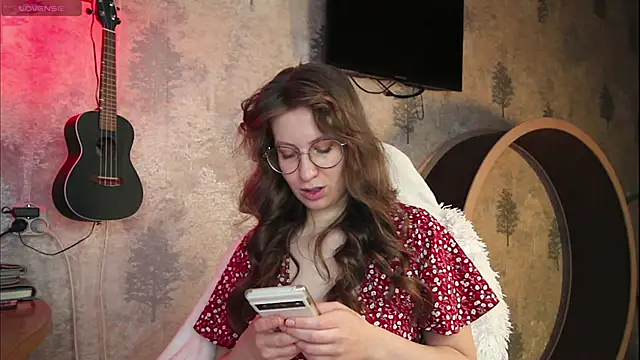 Snapshot of ms_allison_w chatting on 01/14/26, 01:17 ms allison w online show from 01/14/26, 01:17