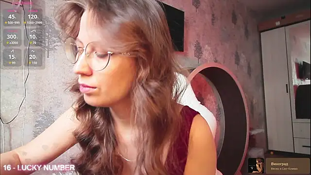 Snapshot of ms_allison_w chatting on 02/26/26, 12:04 ms allison w online show from 02/26/26, 12:04