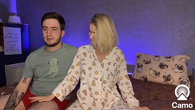 Snapshot of Adelovenick chatting on 12/11/24, 08:07 Adelovenick online show from 12/11/24, 08:07