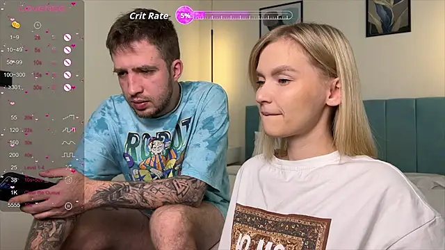 Snapshot of Adelovenick chatting on 12/18/25, 09:15 Adelovenick online show from 12/18/25, 09:15