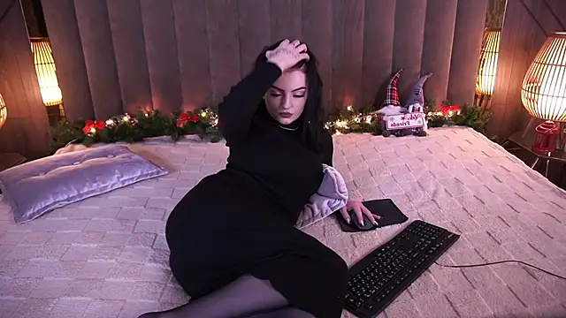 Daisy Delight online show from 12/22/24, 05:42