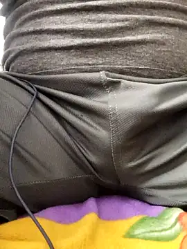 Snapshot of sahhi0906 chatting on 11/07/25, 12:27 sahhi0906 online show from 11/07/25, 12:27