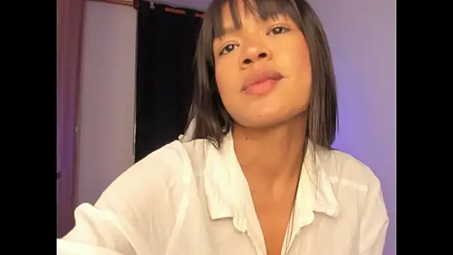 meganthompsonn22 online show from 06/14/26, 08:05