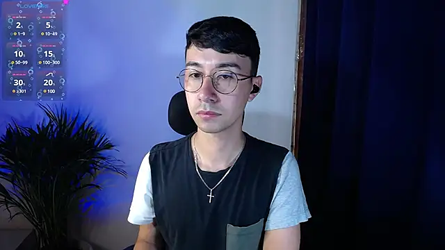 cameron cum online show from 12/31/24, 02:25