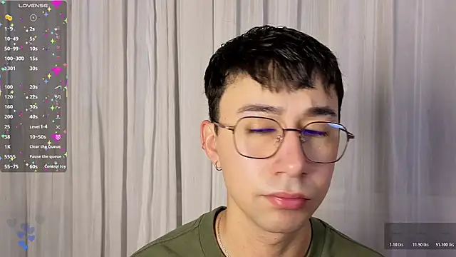 Snapshot of cameron_cum chatting on 02/19/26, 11:06 cameron cum online show from 02/19/26, 11:06