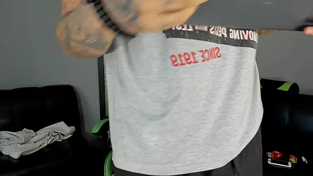 jamesinked  online show from 01/27/25, 03:50