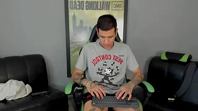 jamesinked  online show from 01/28/25, 06:49